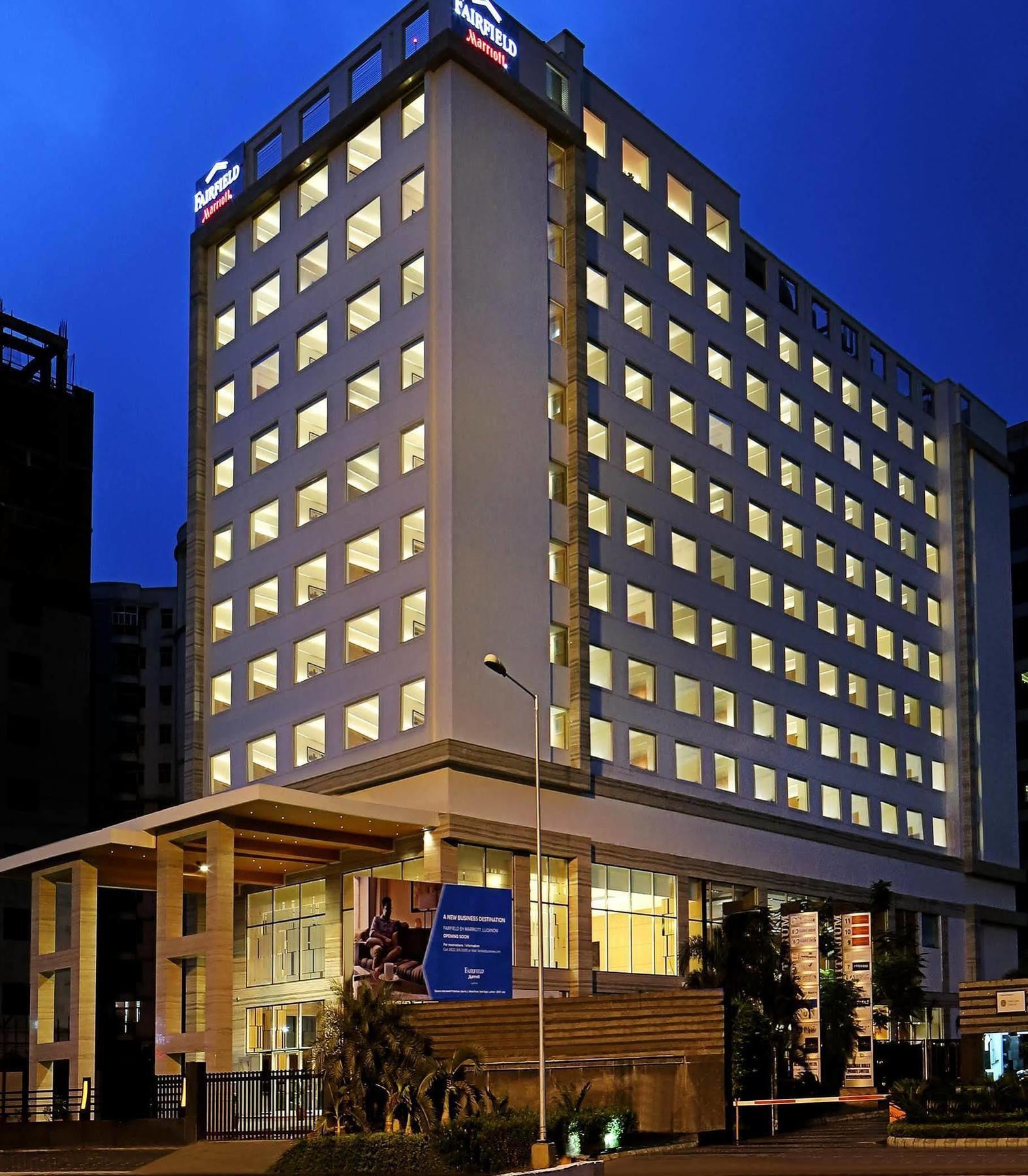 Hotel Fairfield By Marriott Lucknow Exterior foto